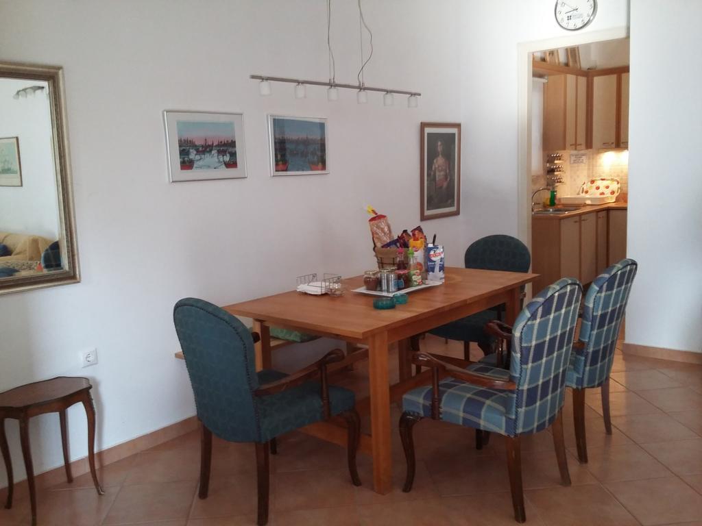 Elea Guesthouse Galaxídhion Eksteriør bilde